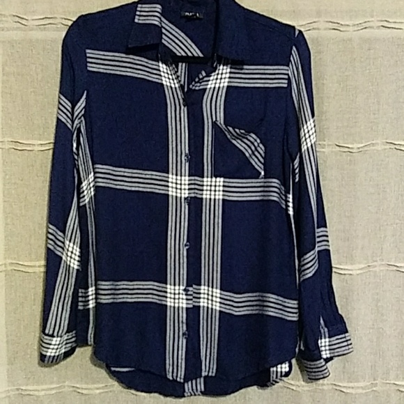 a.n.a Tops - Blue and cream plaid top